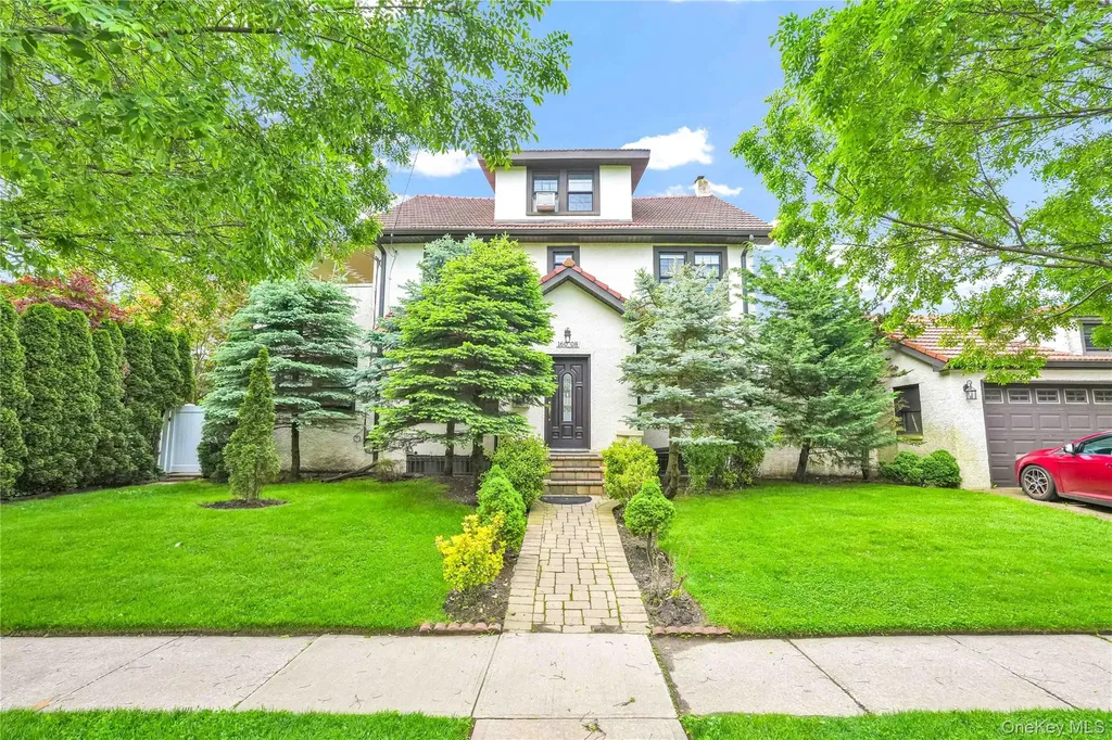 16008 12th Road Beechhurst NY 11357