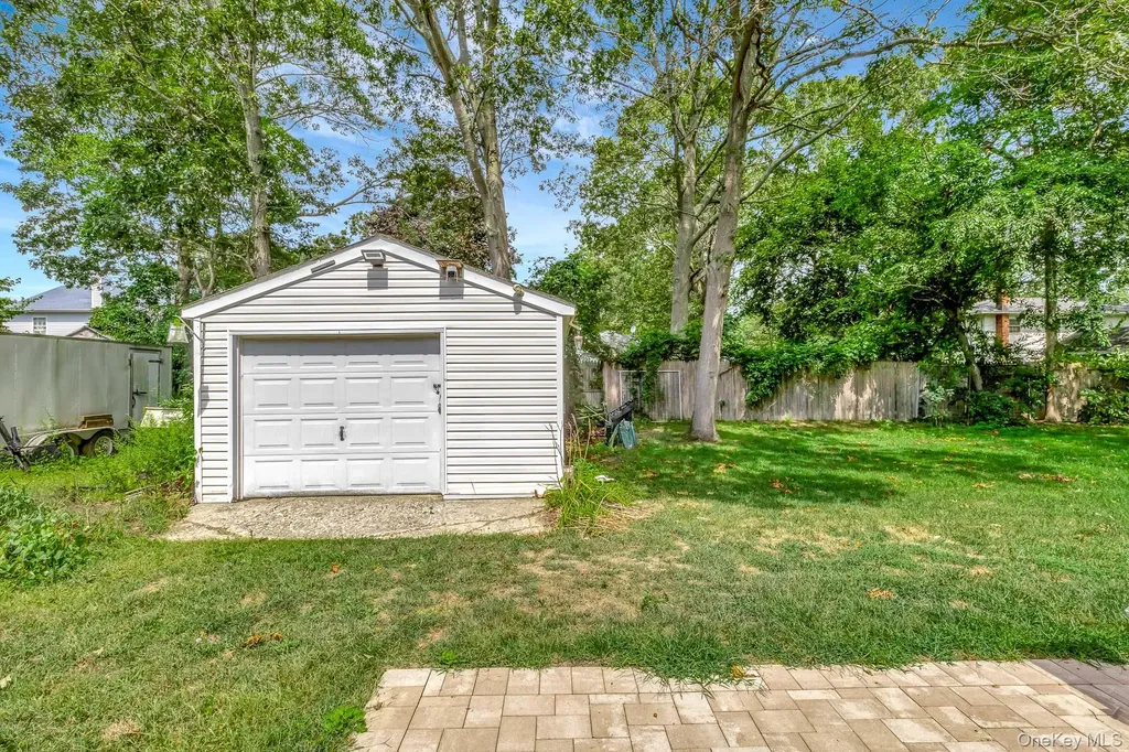 169 Pawnee Avenue Mastic NY 11950