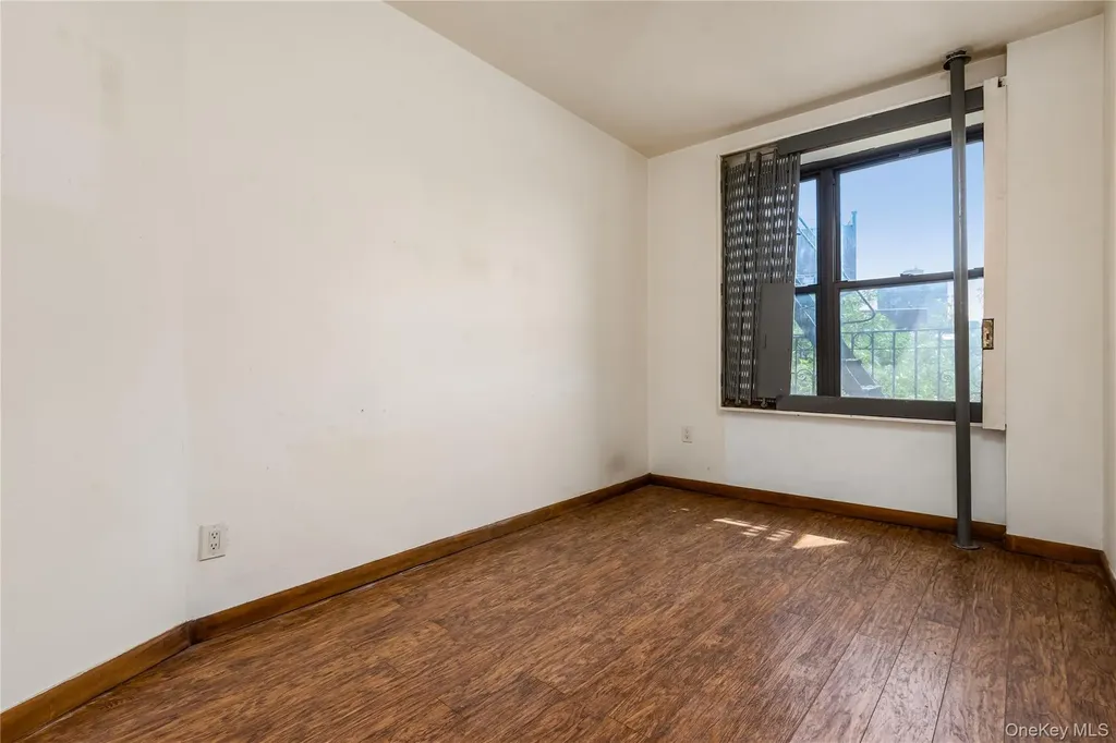 95 S 10th Street Brooklyn NY 11249