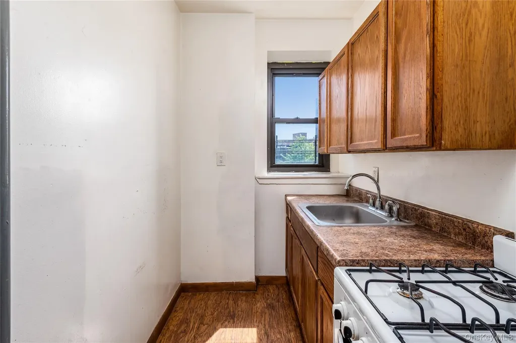 95 S 10th Street Brooklyn NY 11249