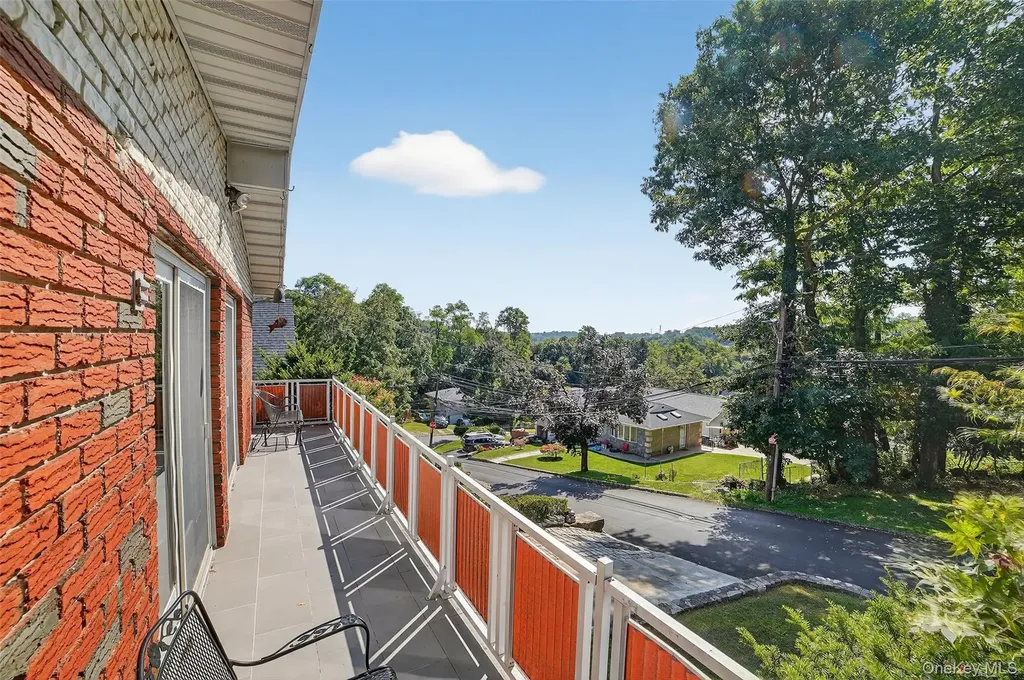 27 Lamar Place Yonkers NY 10710