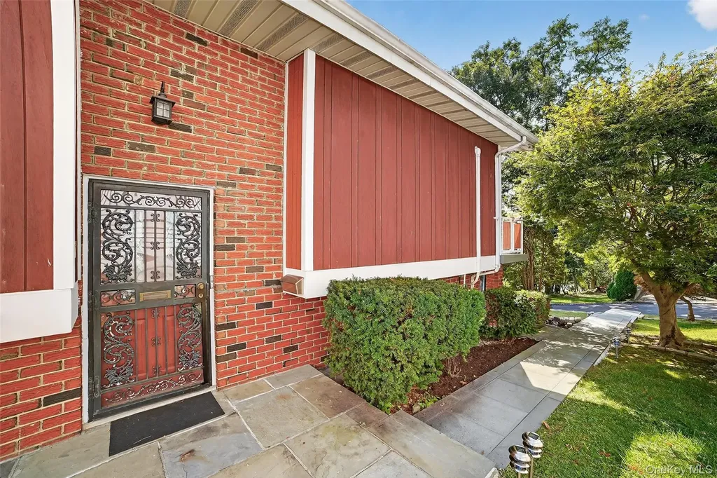27 Lamar Place Yonkers NY 10710