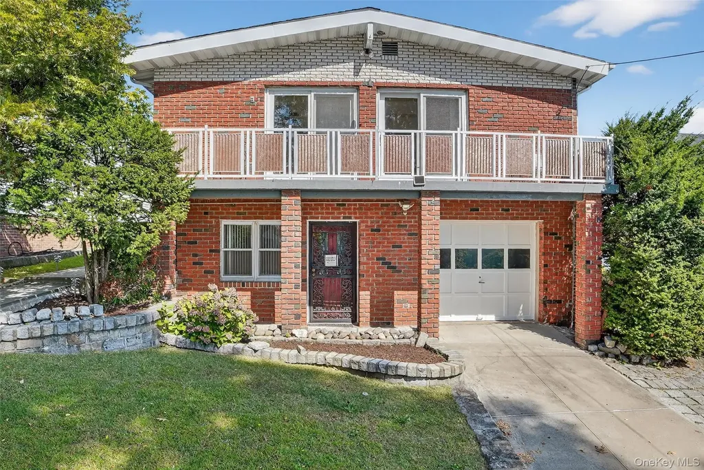 27 Lamar Place Yonkers NY 10710