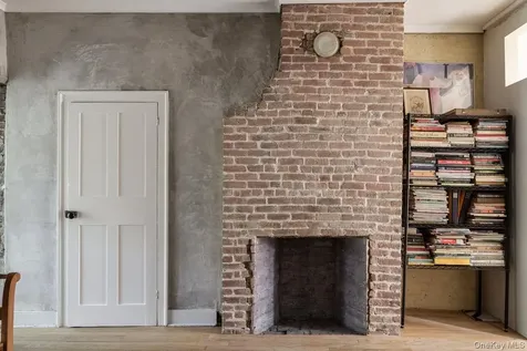 10 Union Street Hudson NY 12534