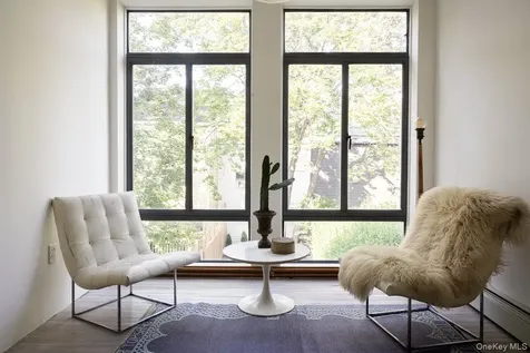 10 Union Street Hudson NY 12534