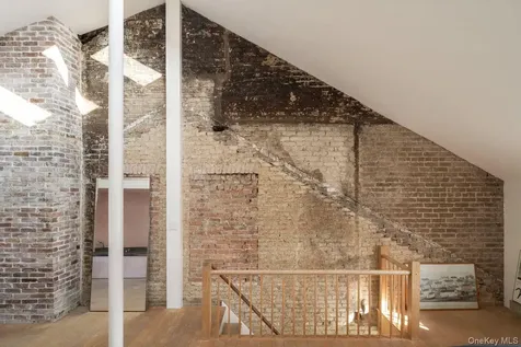 10 Union Street Hudson NY 12534