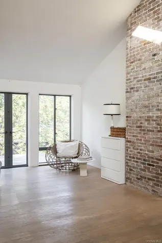 10 Union Street Hudson NY 12534