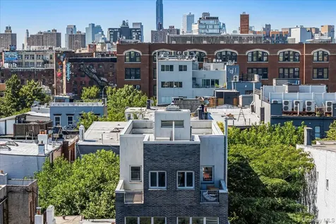 236 N 7th Street Brooklyn NY 11211