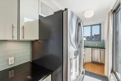 236 N 7th Street Brooklyn NY 11211