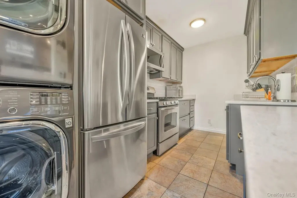 19916 21st Avenue Whitestone NY 11357