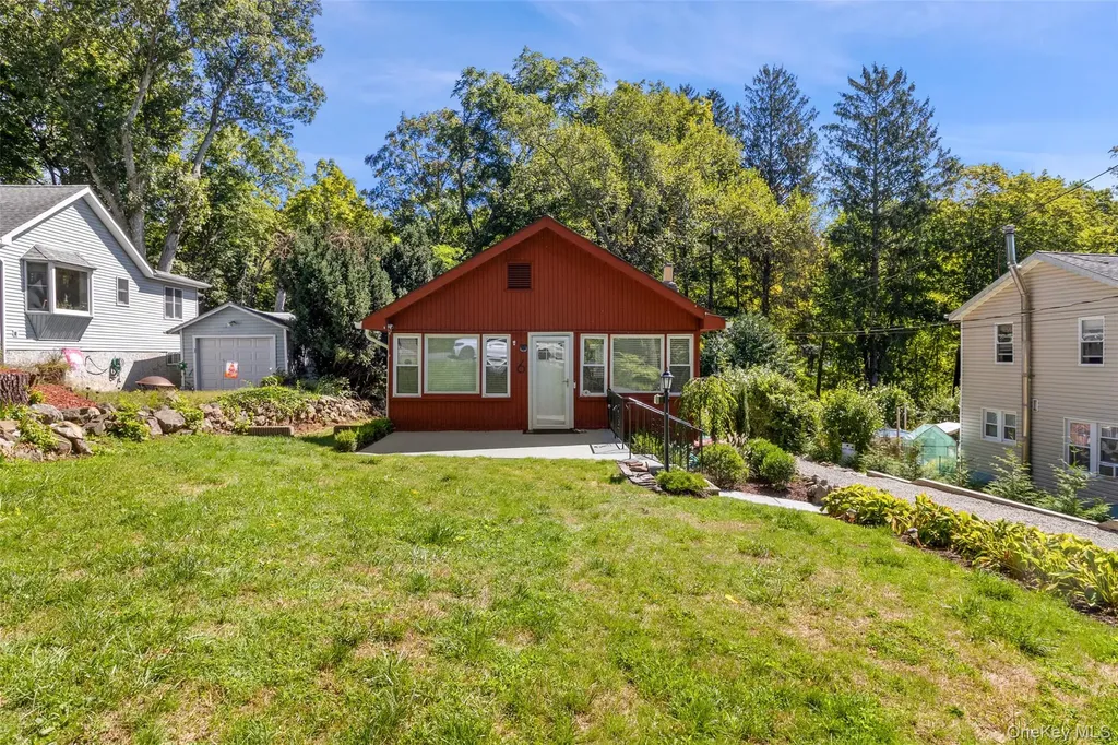 6 Brookside Drive Yorktown Heights NY 10598