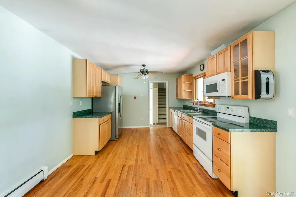 24 Lori Street Poughkeepsie NY 12603