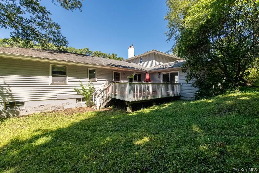 24 Lori Street Poughkeepsie NY 12603