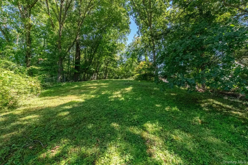 24 Lori Street Poughkeepsie NY 12603