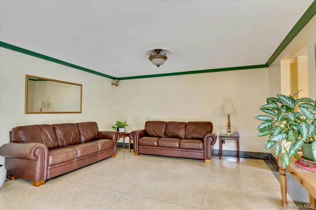4265 Webster Avenue Bronx NY 10470