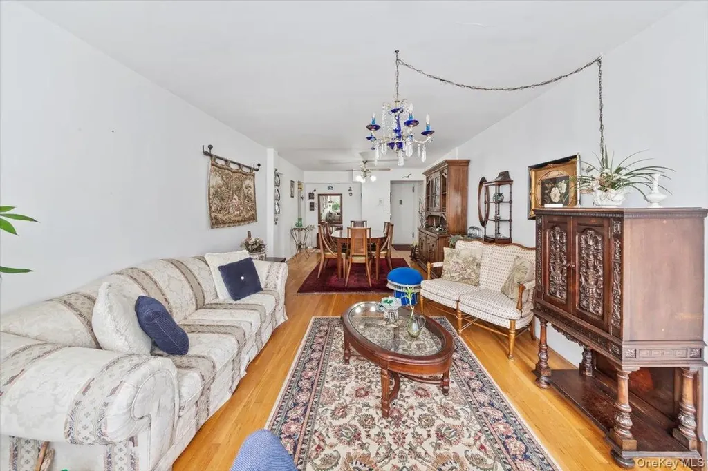 4265 Webster Avenue Bronx NY 10470
