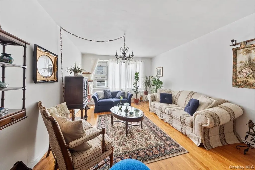 4265 Webster Avenue Bronx NY 10470