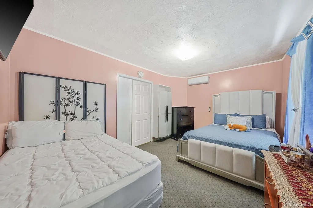 1636 Williamsbridge Road Bronx NY 10461