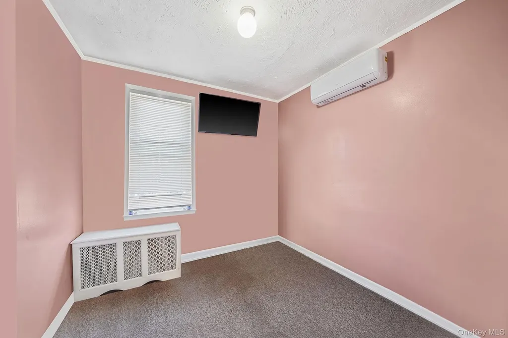 1636 Williamsbridge Road Bronx NY 10461