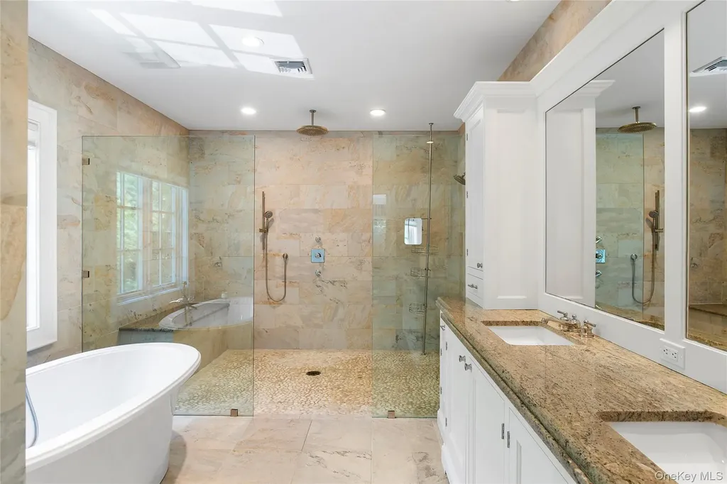 20 Devonshire Lane Amagansett NY 11930