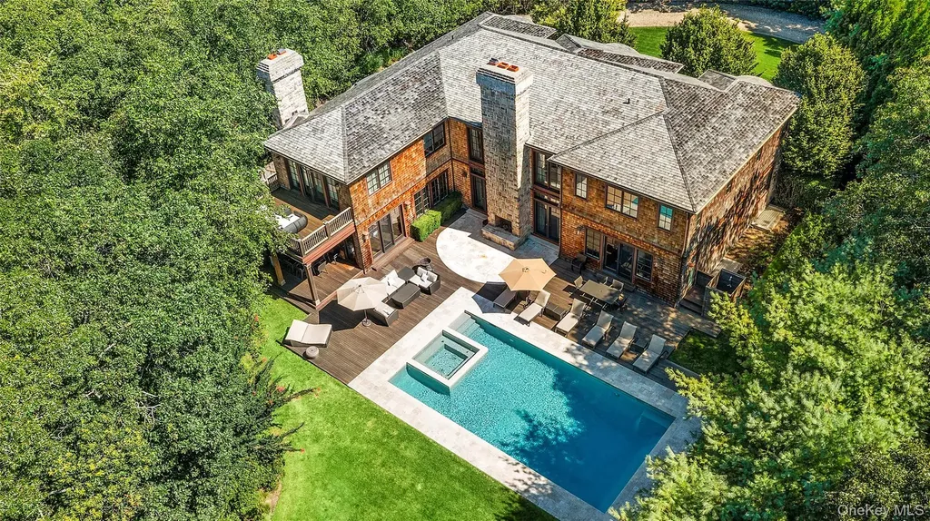 20 Devonshire Lane Amagansett NY 11930