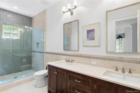 20 Devonshire Lane Amagansett NY 11930