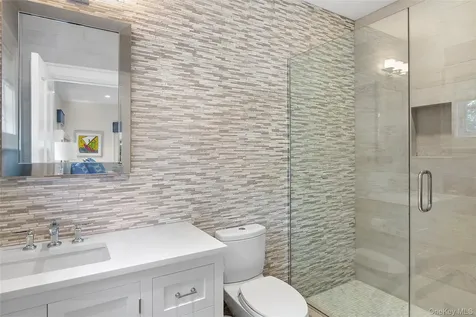 20 Devonshire Lane Amagansett NY 11930