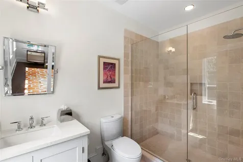 20 Devonshire Lane Amagansett NY 11930