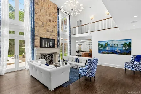 20 Devonshire Lane Amagansett NY 11930