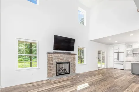 621 Decker Road Wallkill NY 12589