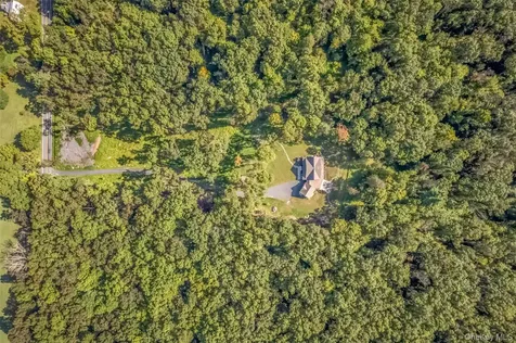 621 Decker Road Wallkill NY 12589