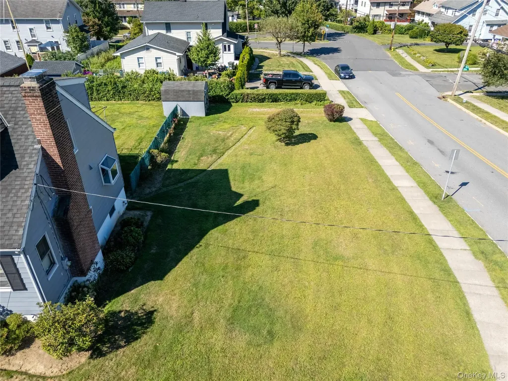60 Lafayette Drive Port Chester NY 10573