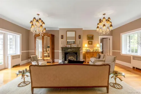 55 Mountain Farm Road Tuxedo Park NY 10987