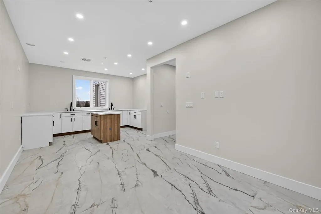 6 Milla Lane Spring Valley NY 10977