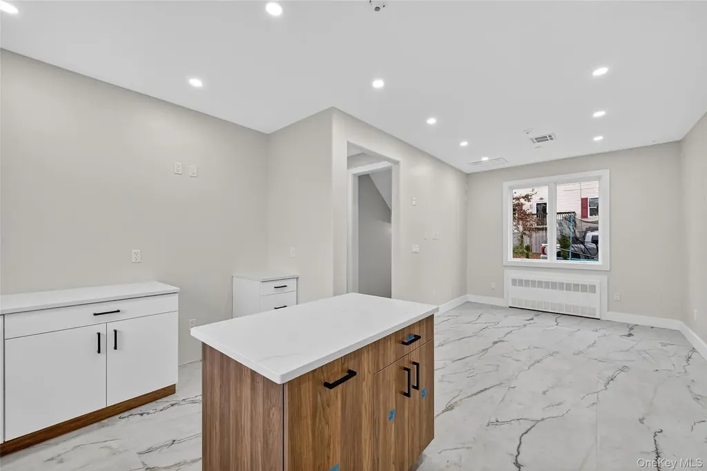 6 Milla Lane Spring Valley NY 10977
