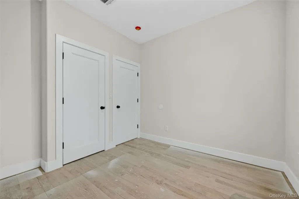 6 Milla Lane Spring Valley NY 10977