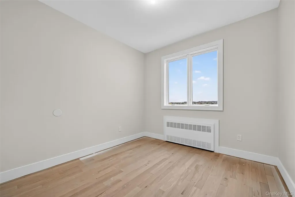 6 Milla Lane Spring Valley NY 10977