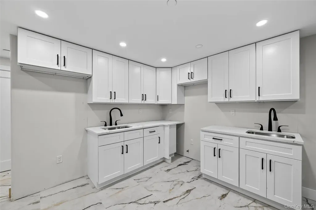 6 Milla Lane Spring Valley NY 10977