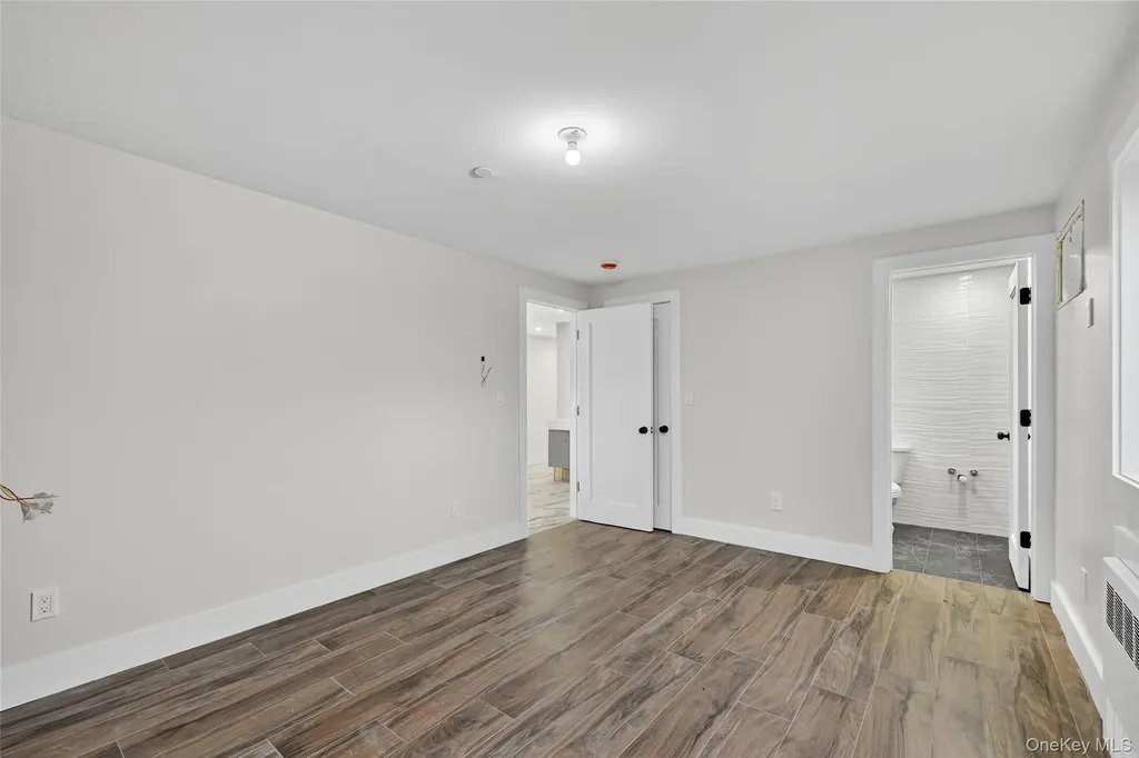 6 Milla Lane Spring Valley NY 10977