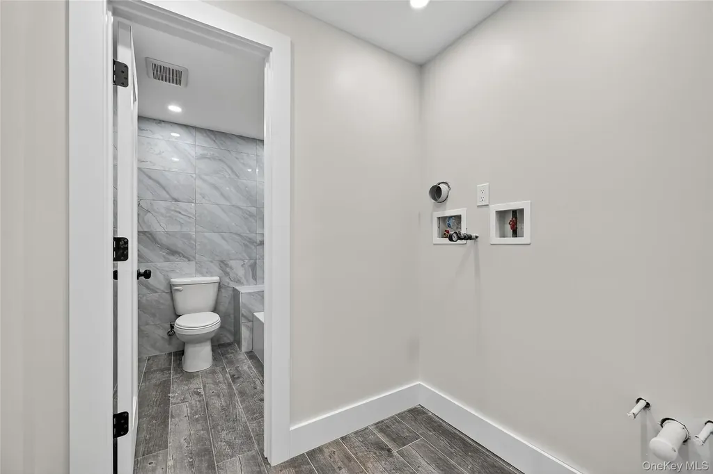 6 Milla Lane Spring Valley NY 10977
