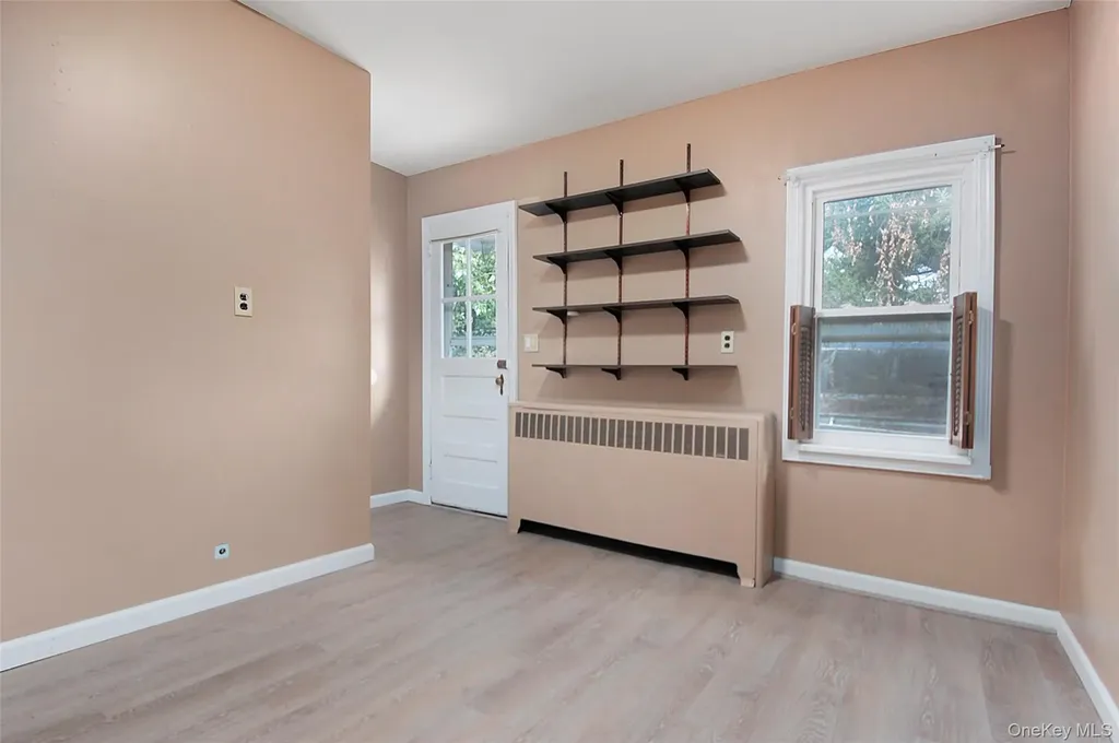 16 Martin Terrace Poughkeepsie NY 12603