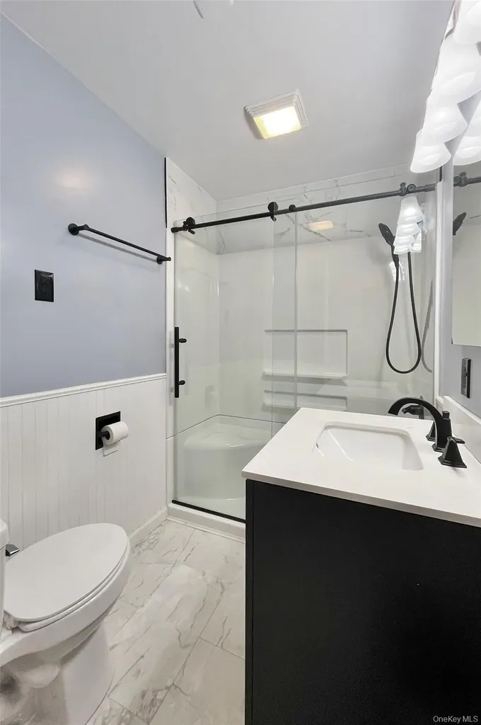 16 Martin Terrace Poughkeepsie NY 12603