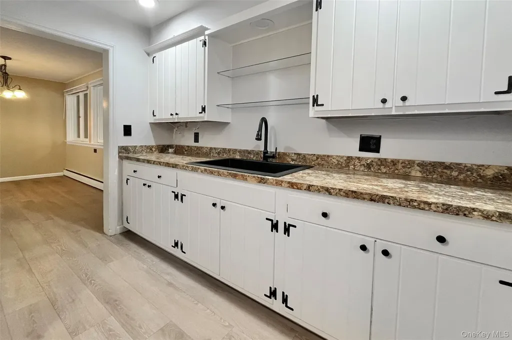 16 Martin Terrace Poughkeepsie NY 12603