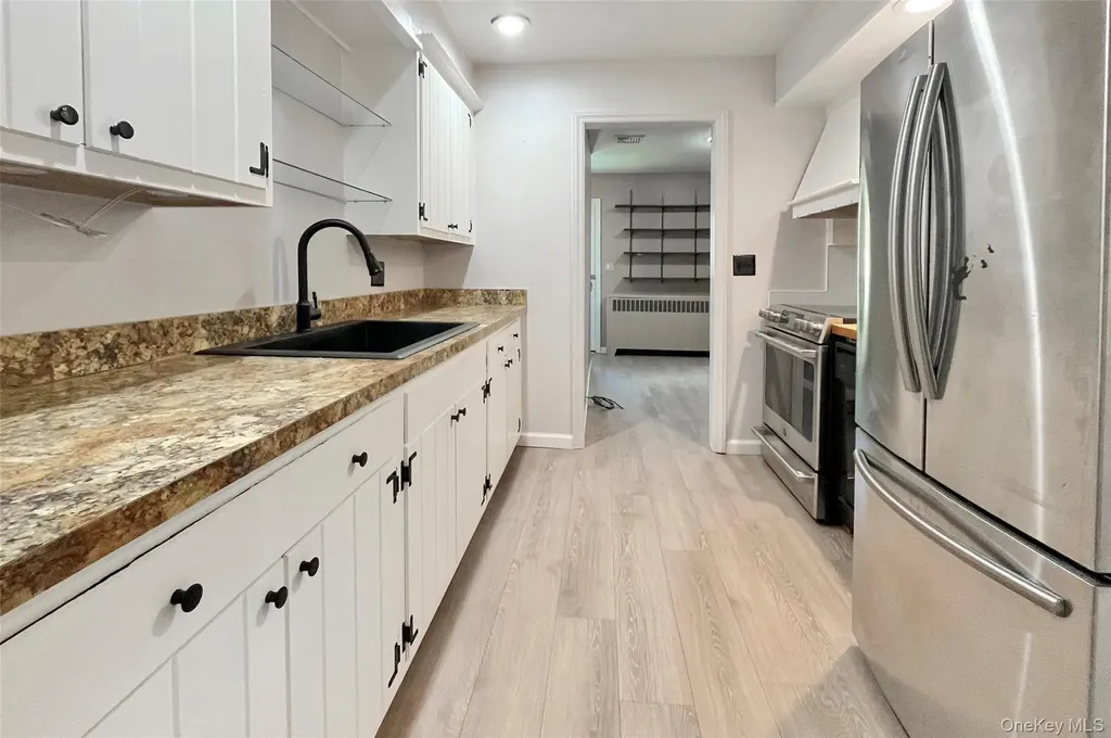 16 Martin Terrace Poughkeepsie NY 12603