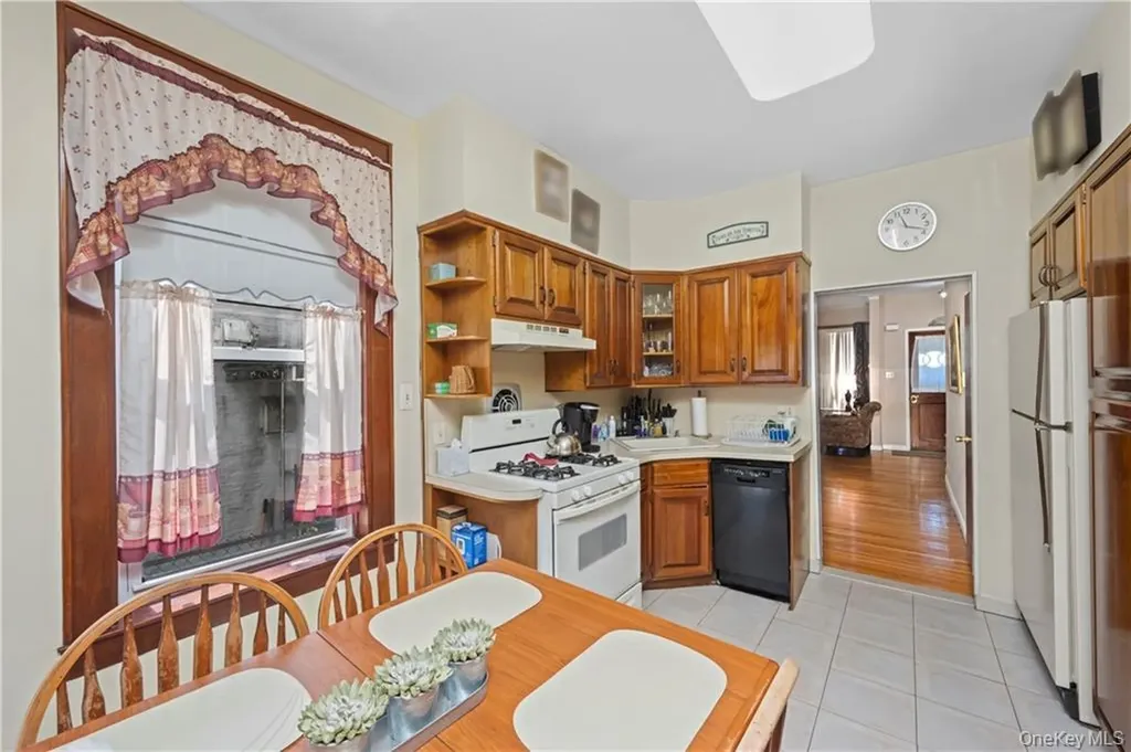 1259 80th Street Brooklyn NY 11228