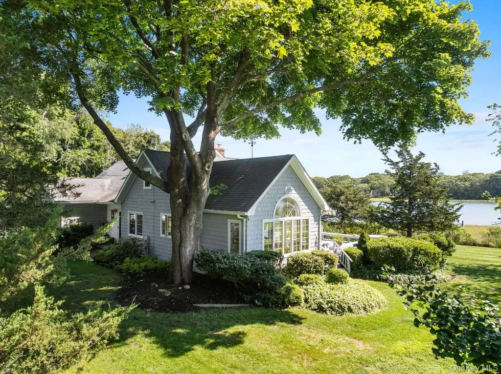 640 Strohson Road Cutchogue NY 11935