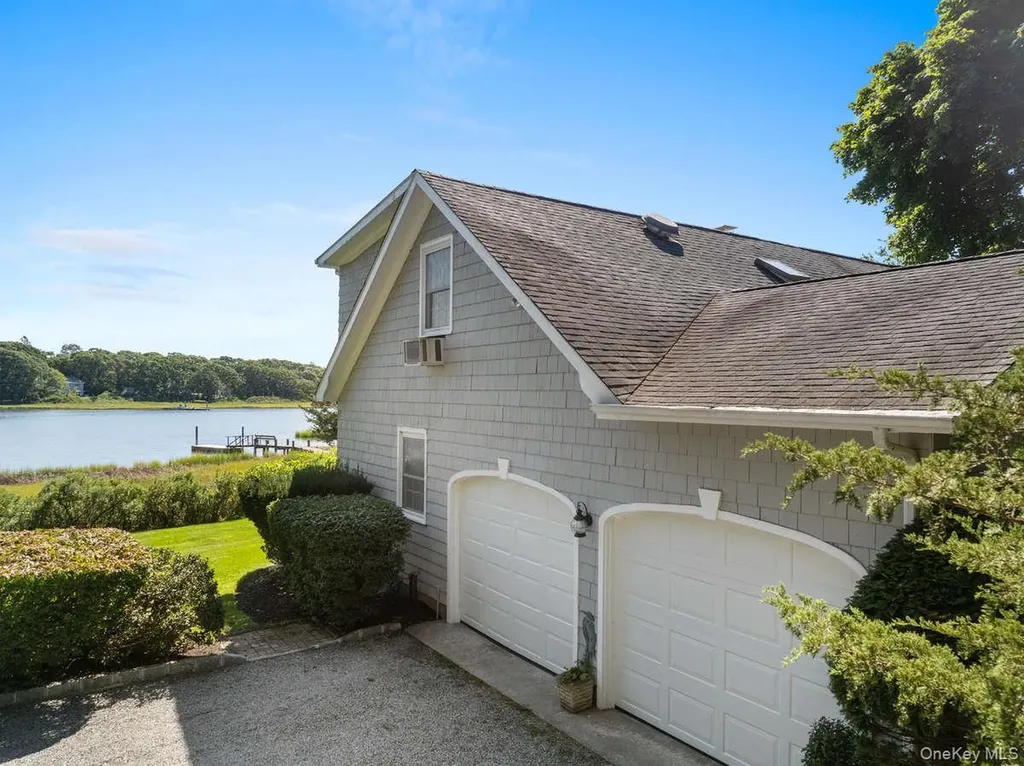 640 Strohson Road Cutchogue NY 11935