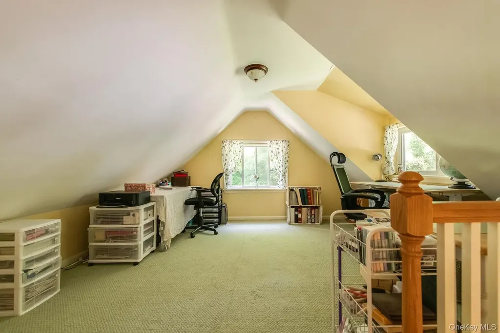 12 Skytop Ridge Rhinebeck NY 12572
