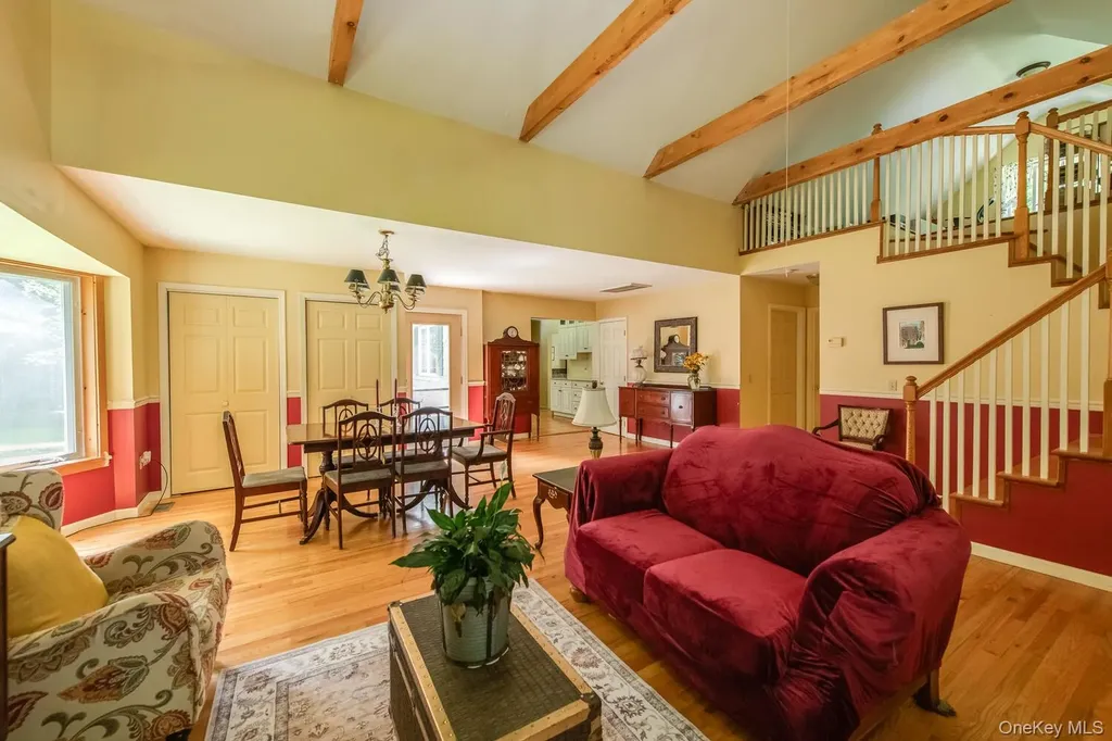 12 Skytop Ridge Rhinebeck NY 12572