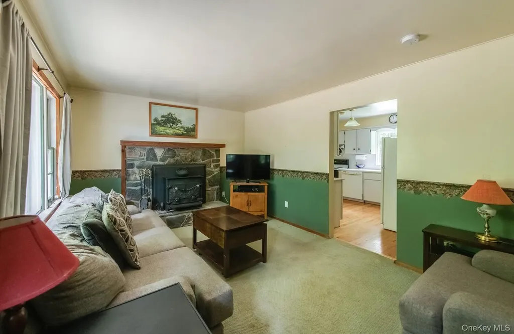 12 Skytop Ridge Rhinebeck NY 12572
